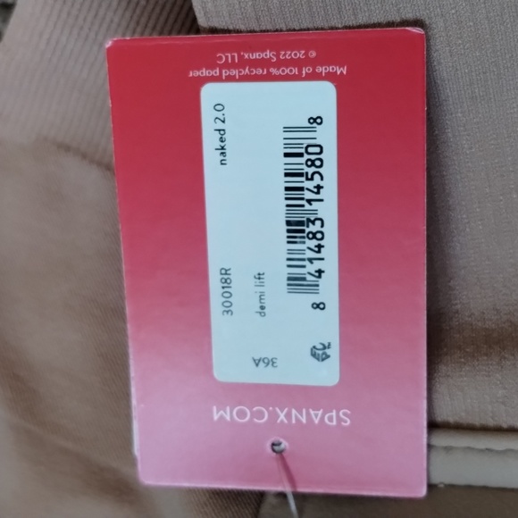 SPANX Bra-llelujah Demi Lift Bra - Picture 7 of 9